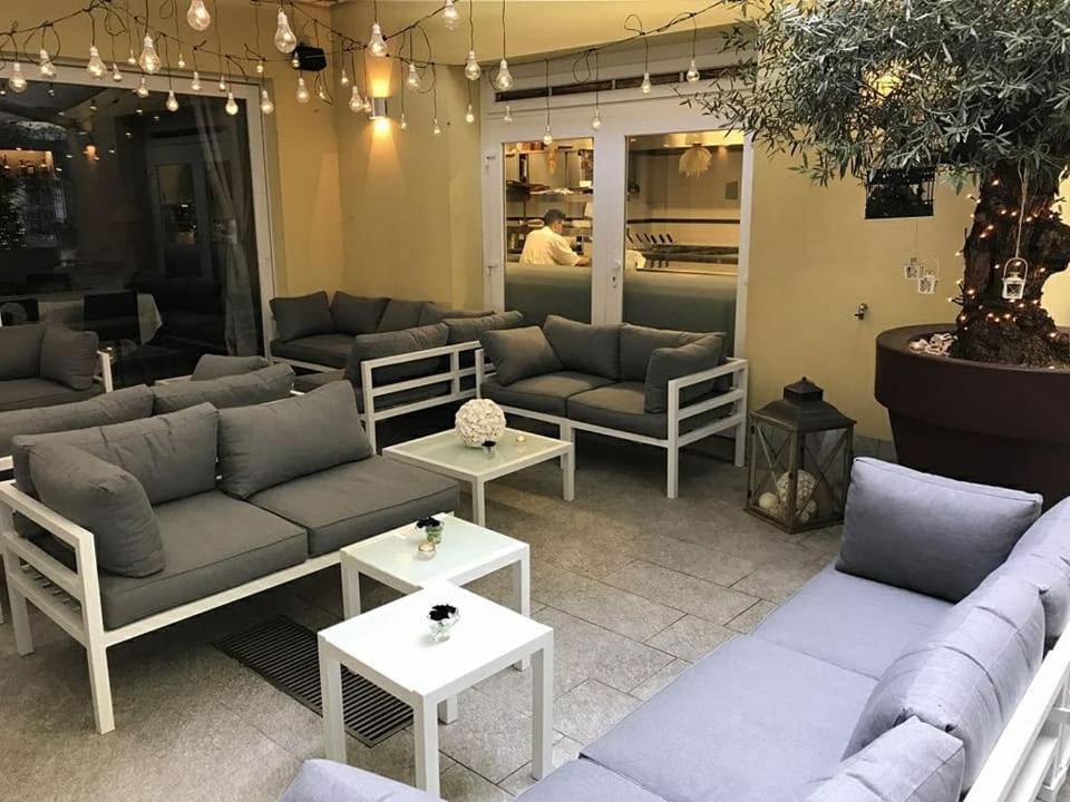 Bhl Boutique Rooms Legnano Exterior foto